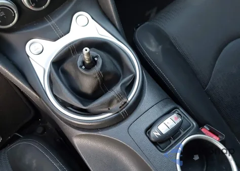 2020 Nissan 370Z Base 6-Speed Manual from USA, damaged, VIN JN1AZ4EH9LM823073